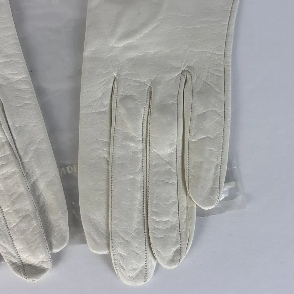 Saks Fifth Avenue VTG Leather Gloves SIlk Lined White Size 6 1/2